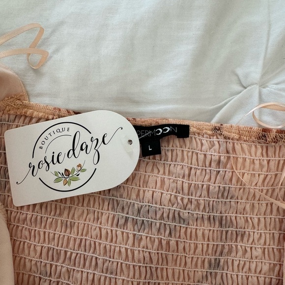 blouse - Picture 3 of 6